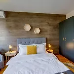 Aparthotel Boutique Entry E 4*