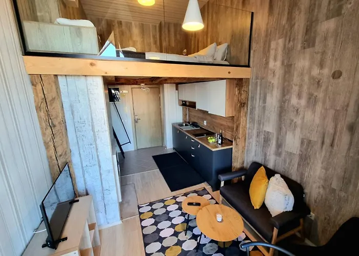 Aparthotel Boutique Entry E 4*