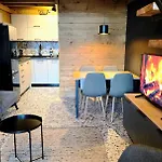 Boutique Entry E 公寓式酒店 班斯科