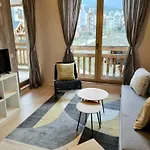 Boutique Entry E Aparthotel