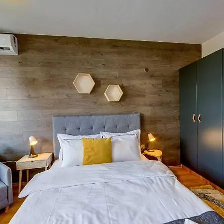 Lejlighedshotel Boutique Entry E 4*