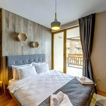 Boutique Entry E Aparthotel Bansko