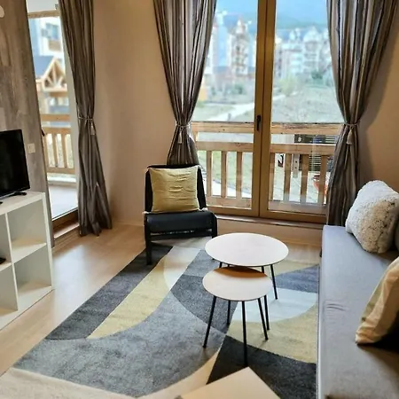 Boutique Entry E Aparthotel