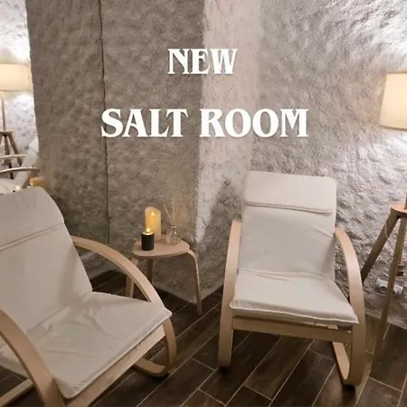 Boutique Entry E 아파트호텔 반스코