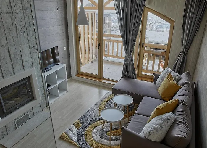 Boutique Entry E Aparthotel 4*