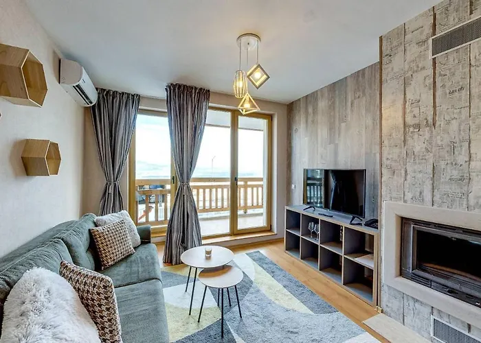 Boutique Entry E מלון דירות 4*