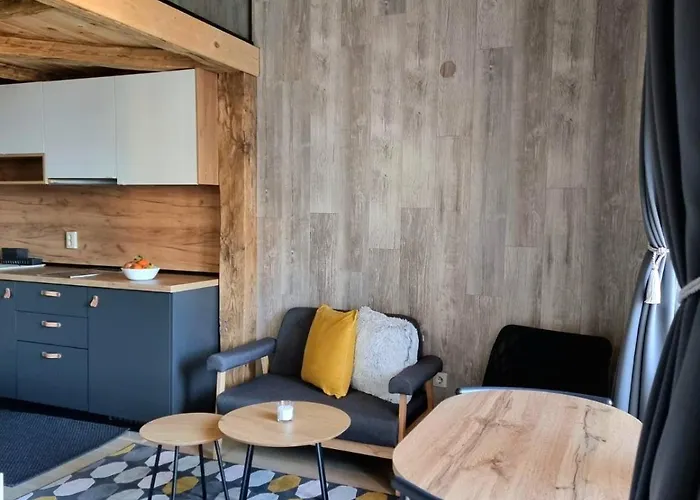 Boutique Entry E מלון דירות 4*